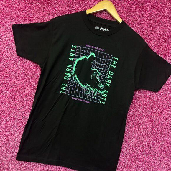 Harry Potter Expecto Patronum T-shirt size medium - Picture 3 of 4